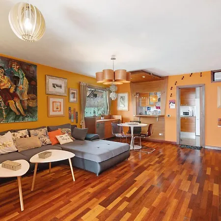 Palmeras, Un Remanso De Paz Feriehus Candelaria