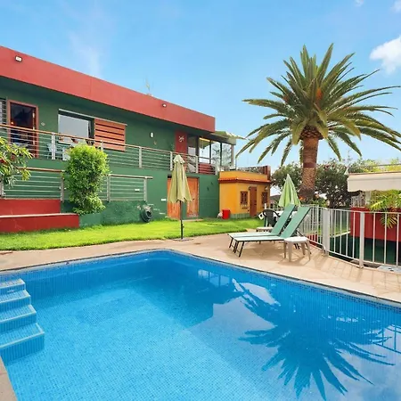 Palmeras, Un Remanso De Paz * 坎德拉里亚